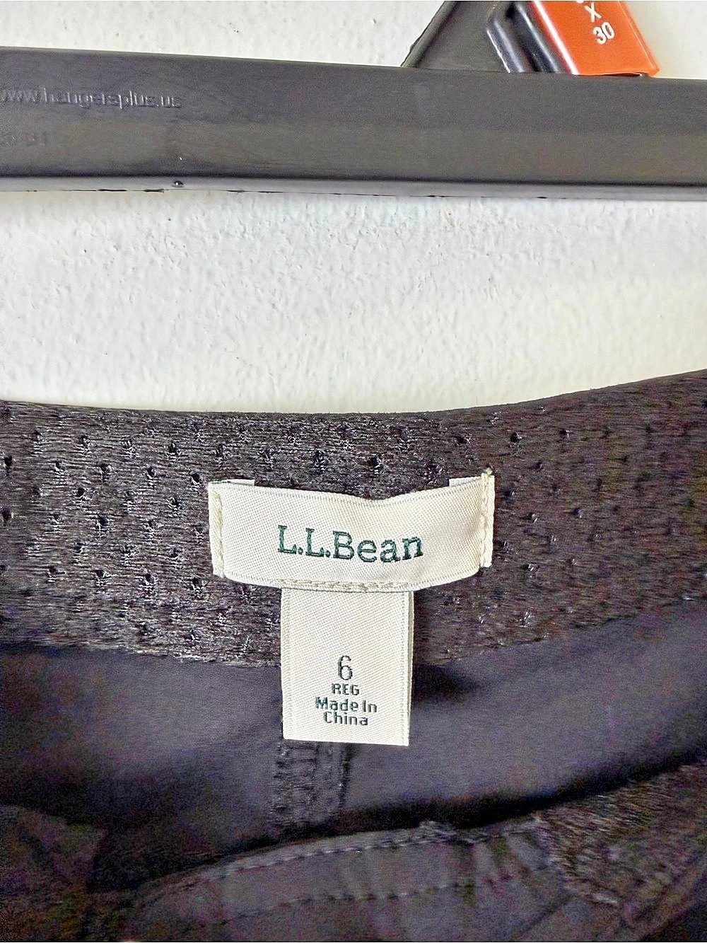 L.L. Bean Womens Black Nylon Blend Hiking Pants Size 6 - Picture 4 of 9